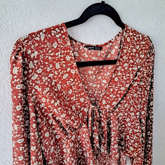SHEIN Rust Floral Blouse with Tie Front - Picture 2 of 6